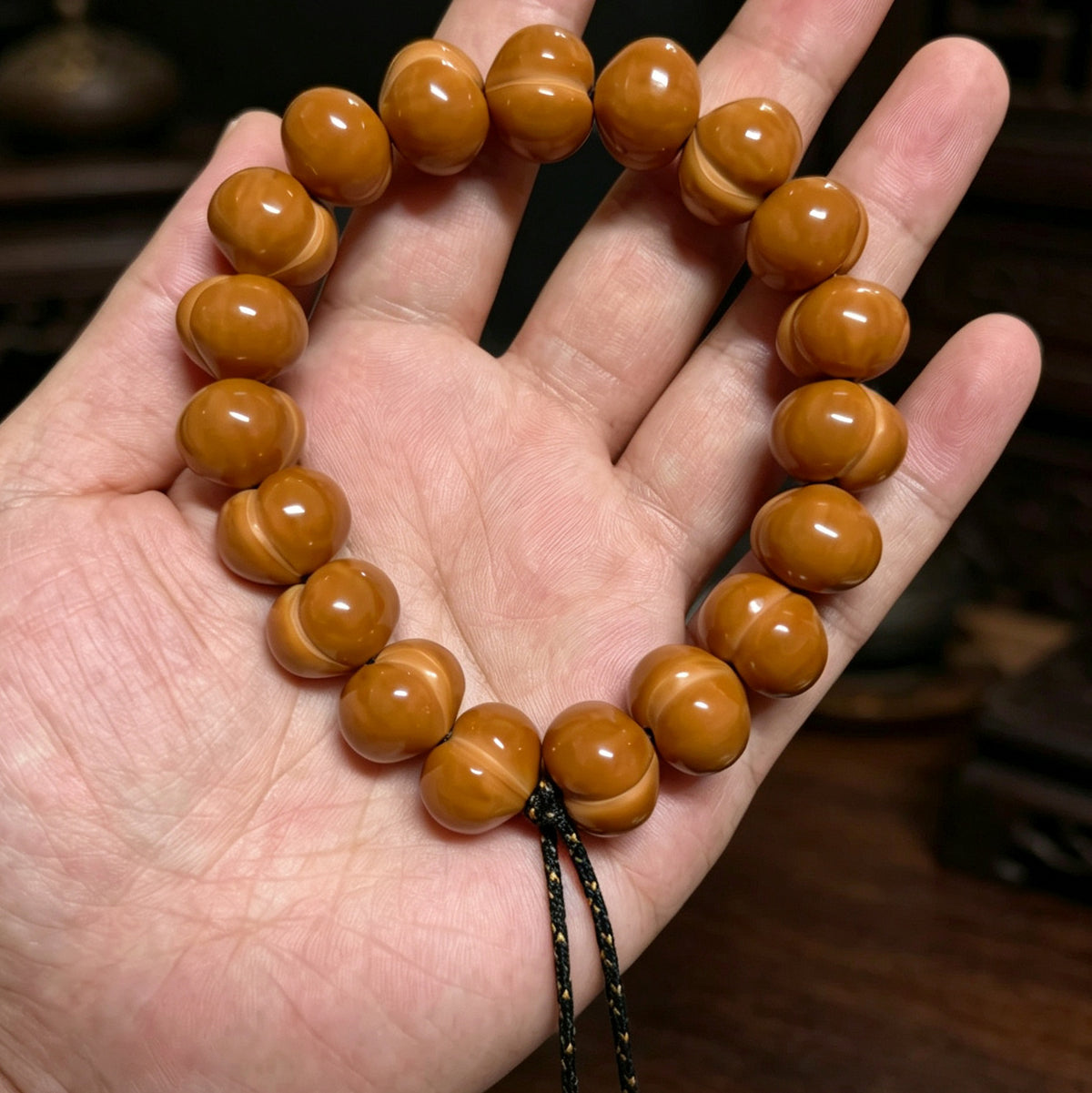 Carved walnut bead bracelet, source product view 13