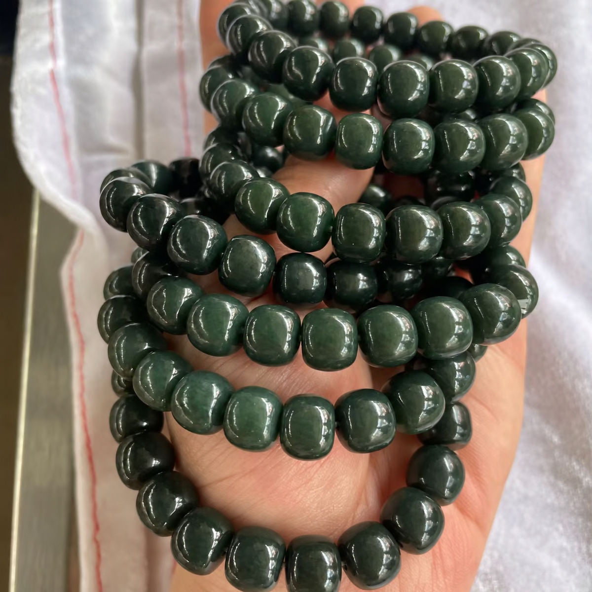 Deep green Hetian jade barrel bead bracelets