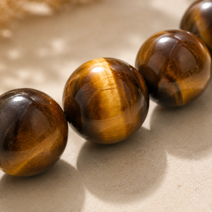 Natural Golden Tiger Eye Bracelet – 12mm – bead texture macro detail