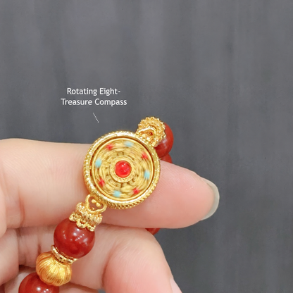 Rotating compass bead bracelet – rotating medallion close-up