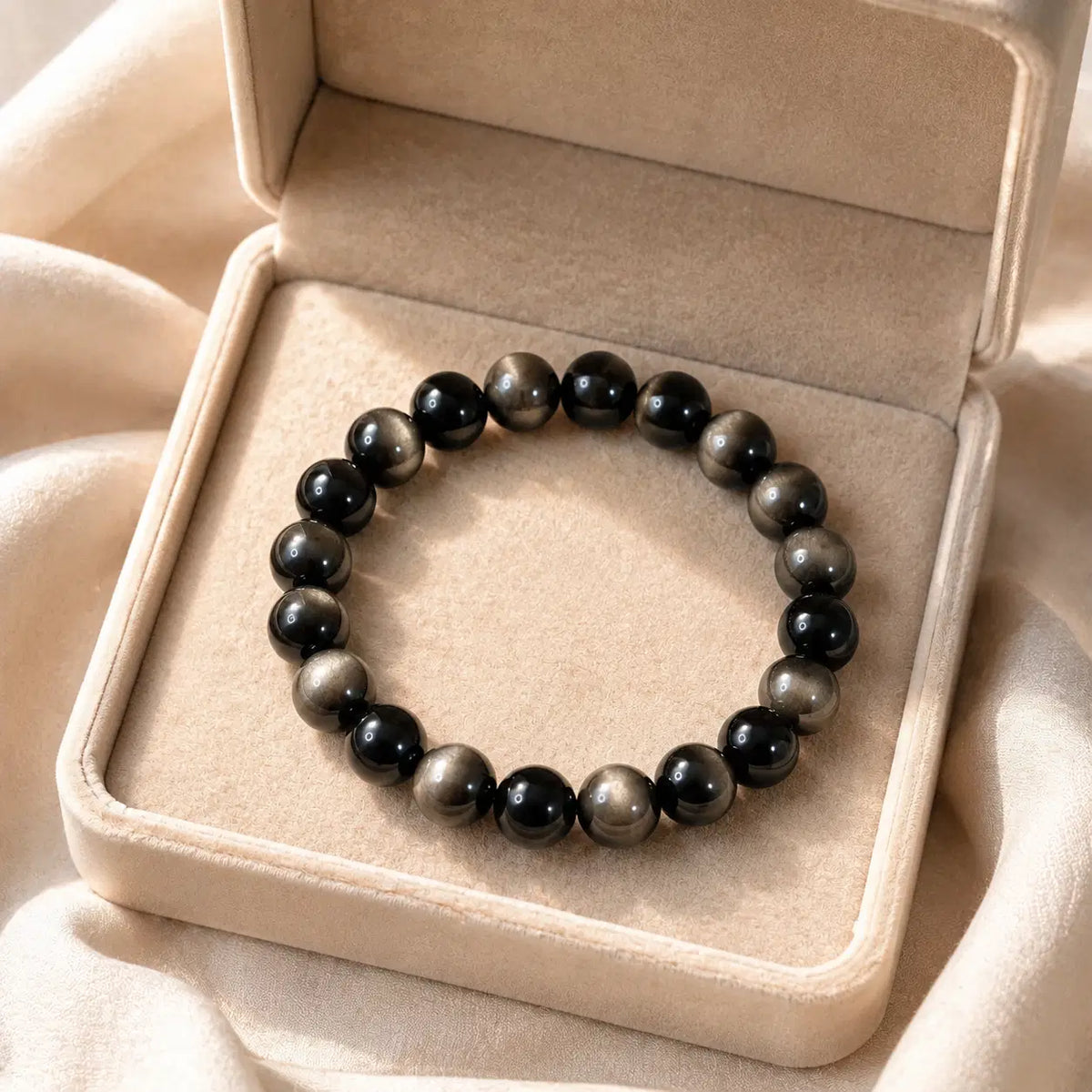 7A Silver Sheen Obsidian Bracelet – Multi-Size – beige velvet gift-box view