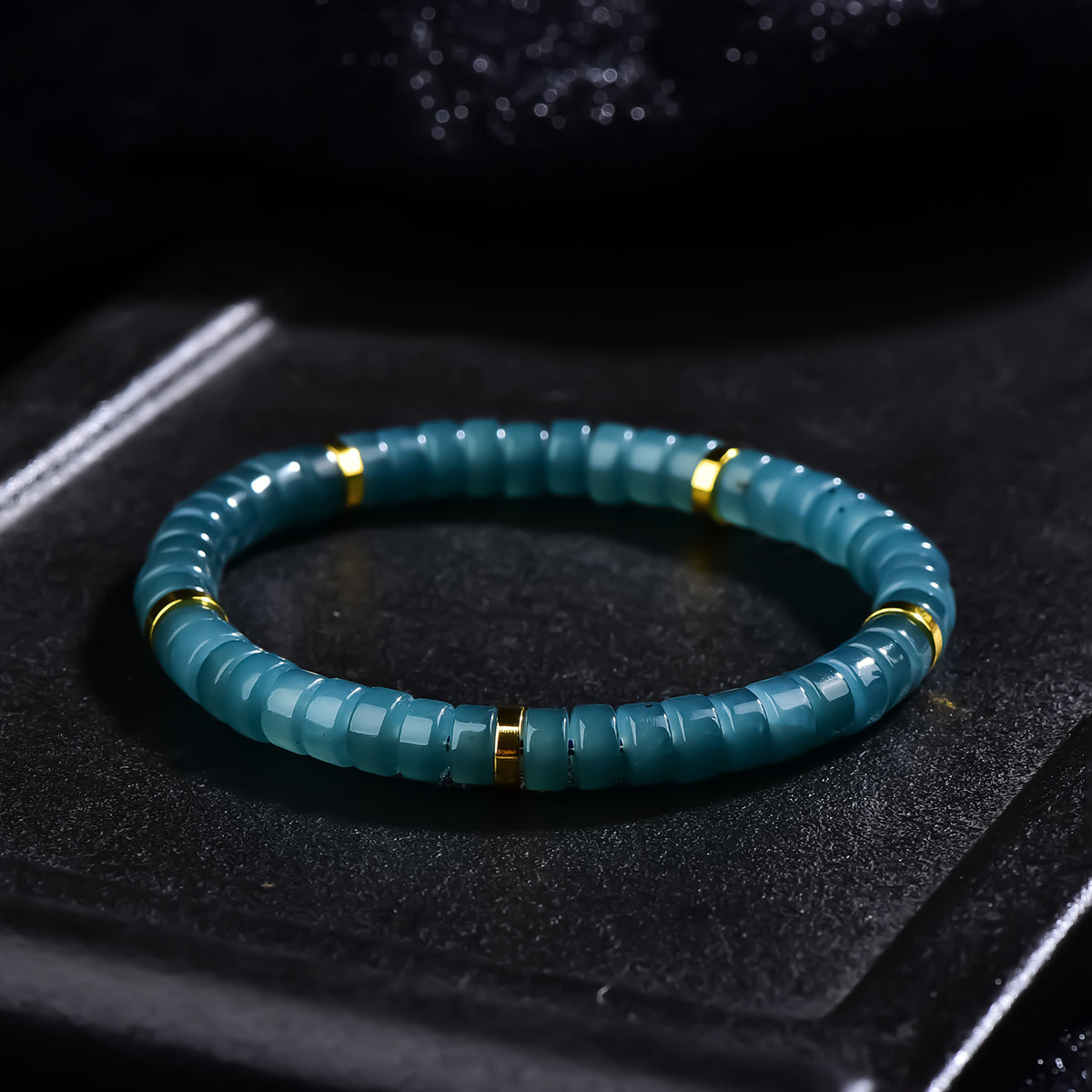 Jadeite barrel bead bracelet original view 04
