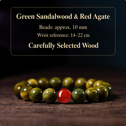 Green sandalwood bracelet: Single Red Agate, 10 mm