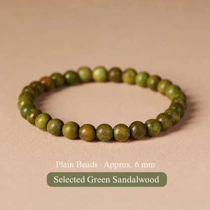 Green sandalwood bracelet: Plain Wood, 6 mm