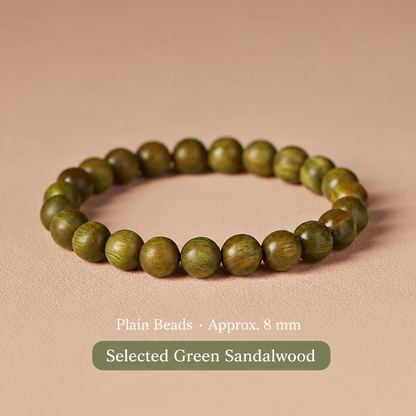 Green sandalwood bracelet: Plain Wood, 8 mm