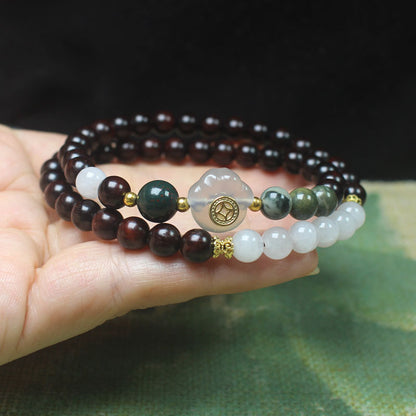 Dark wood and agate cat paw double-wrap bracelet – actual product photo 2