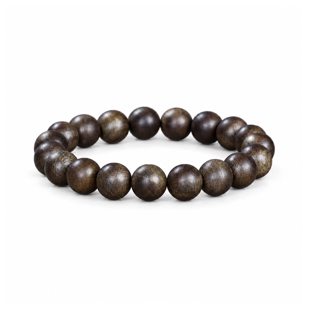 Dark brown agarwood round-bead single-loop bracelet on white