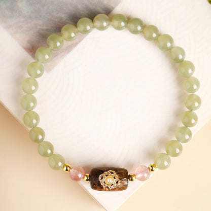 Hetian jade clover bracelet — original product photograph